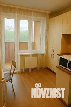 1-к квартира, посуточно, 39м2, 3/6 этаж