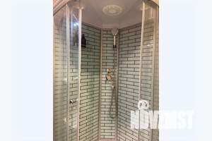 1-к квартира, посуточно, 45м2, 23/32 этаж