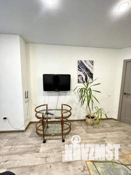 1-к квартира, посуточно, 42м2, 5/23 этаж