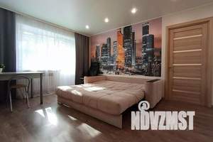 2-к квартира, посуточно, 52м2, 2/4 этаж