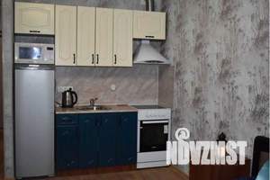 1-к квартира, посуточно, 33м2, 8/23 этаж