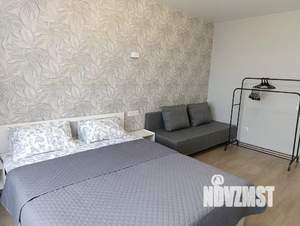 1-к квартира, посуточно, 40м2, 5/15 этаж