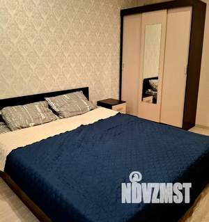 1-к квартира, посуточно, 42м2, 2/15 этаж