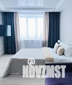 1-к квартира, посуточно, 45м2, 13/25 этаж