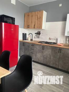 1-к квартира, посуточно, 40м2, 11/15 этаж