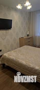 1-к квартира, посуточно, 42м2, 13/16 этаж