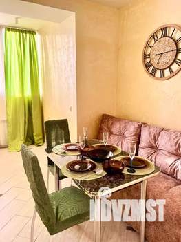 1-к квартира, посуточно, 42м2, 12/16 этаж