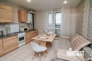 1-к квартира, посуточно, 50м2, 1/1 этаж