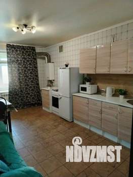 1-к квартира, посуточно, 90м2, 1/1 этаж