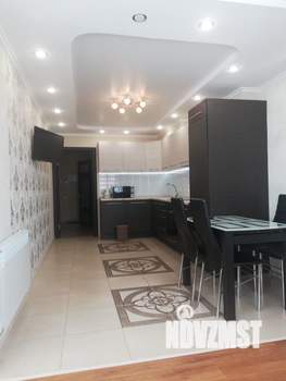 1-к квартира, на длительный срок, 60м2, 7/25 этаж