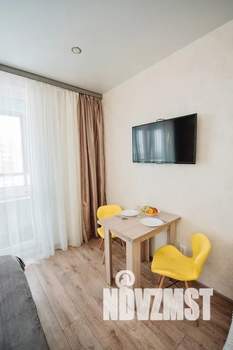 Студия квартира, посуточно, 30м2, 19/23 этаж