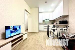 1-к квартира, посуточно, 40м2, 11/25 этаж