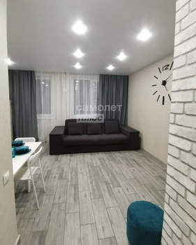 Студия квартира, на длительный срок, 27м2, 17/25 этаж