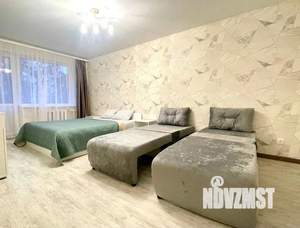 1-к квартира, посуточно, 32м2, 2/5 этаж