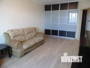 1-к квартира, посуточно, 56м2, 5/17 этаж