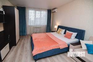 1-к квартира, посуточно, 50м2, 1/1 этаж