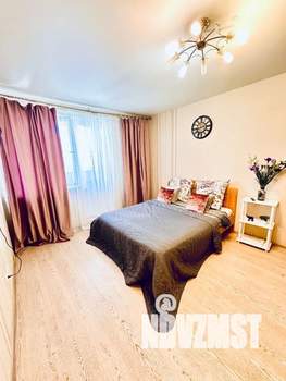 1-к квартира, посуточно, 60м2, 4/15 этаж