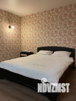 1-к квартира, посуточно, 50м2, 5/10 этаж