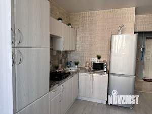 1-к квартира, посуточно, 38м2, 10/15 этаж