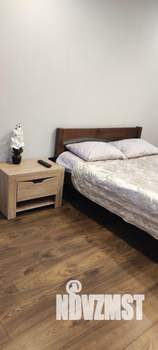 1-к квартира, посуточно, 42м2, 13/16 этаж