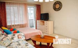1-к квартира, посуточно, 40м2, 1/1 этаж