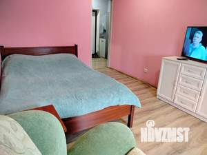 1-к квартира, посуточно, 40м2, 9/20 этаж