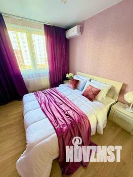 1-к квартира, посуточно, 45м2, 3/25 этаж