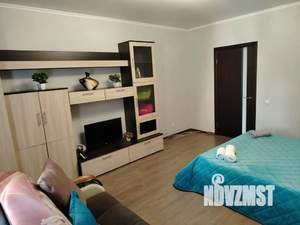 1-к квартира, посуточно, 90м2, 1/1 этаж