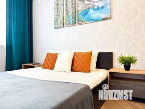 1-к квартира, посуточно, 38м2, 15/28 этаж