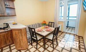 1-к квартира, посуточно, 50м2, 1/1 этаж