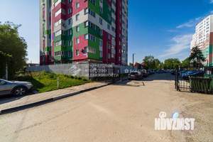 3-к квартира, вторичка, 90м2, 1/25 этаж