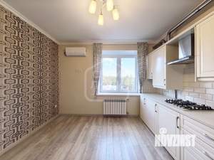 2-к квартира, вторичка, 83м2, 7/7 этаж