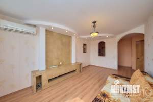 3-к квартира, вторичка, 72м2, 8/10 этаж