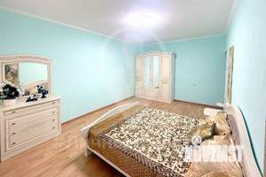 3-к квартира, вторичка, 72м2, 2/2 этаж