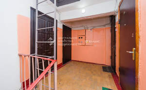 4-к квартира, вторичка, 62м2, 5/5 этаж