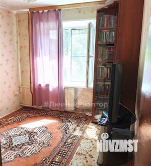 3-к квартира, вторичка, 54м2, 1/9 этаж