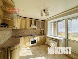 2-к квартира, вторичка, 64м2, 1/10 этаж