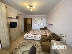 2-к квартира, вторичка, 70м2, 1/10 этаж