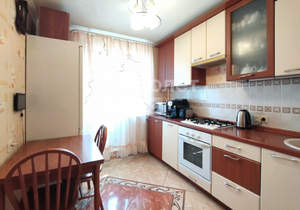 3-к квартира, вторичка, 54м2, 8/9 этаж