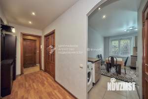 2-к квартира, вторичка, 61м2, 1/10 этаж