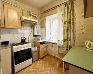 2-к квартира, вторичка, 43м2, 1/3 этаж