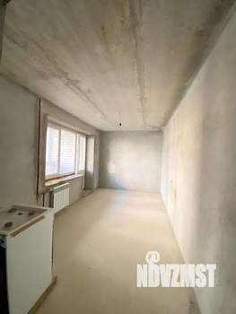 3-к квартира, вторичка, 81м2, 1/10 этаж