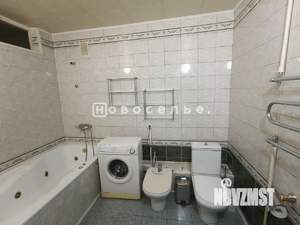 4-к квартира, вторичка, 164м2, 1/4 этаж