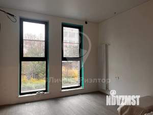 1-к квартира, вторичка, 63м2, 1/4 этаж