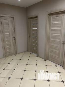 2-к квартира, вторичка, 55м2, 1/1 этаж
