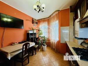 2-к квартира, вторичка, 72м2, 2/4 этаж