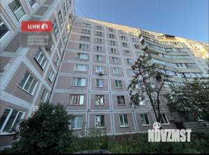 2-к квартира, вторичка, 52м2, 1/9 этаж