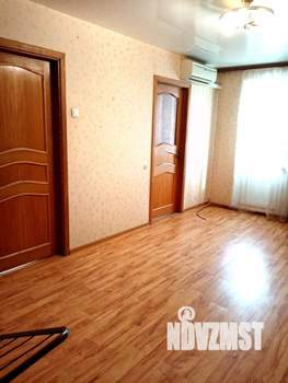 4-к квартира, вторичка, 60м2, 5/5 этаж