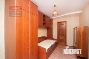 2-к квартира, вторичка, 45м2, 1/4 этаж