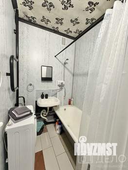 2-к квартира, вторичка, 60м2, 1/10 этаж